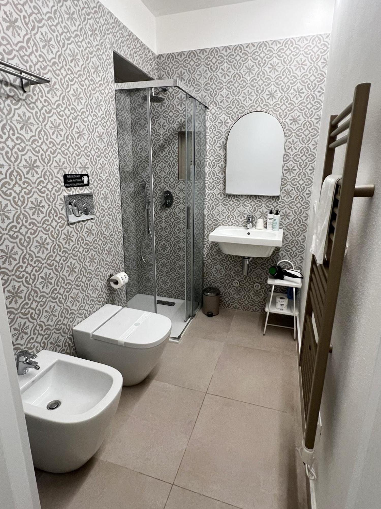 Mercadante Suite Central City ميلان المظهر الخارجي الصورة